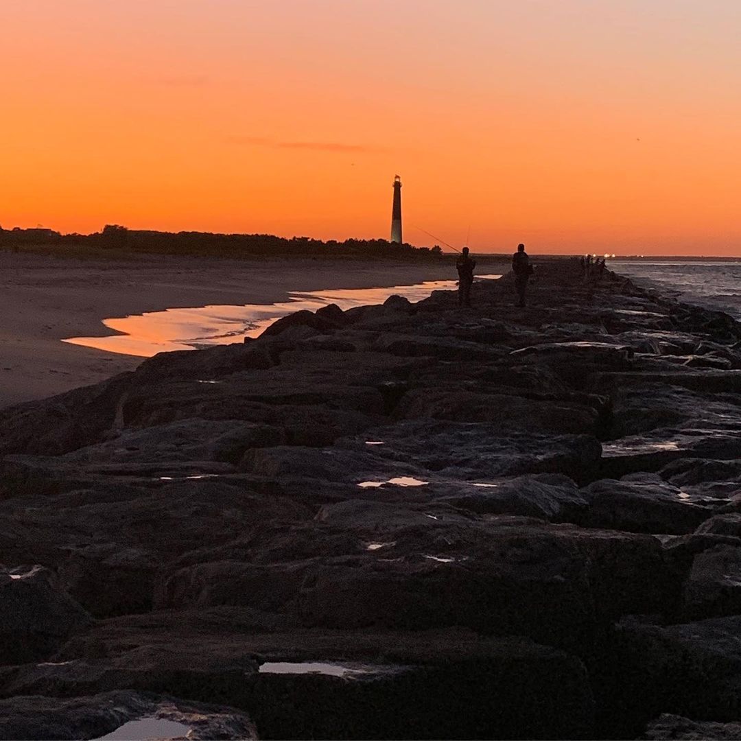 Beautiful shot of Old Barney from out on the jetty in Barnegat Light tonight.   ...