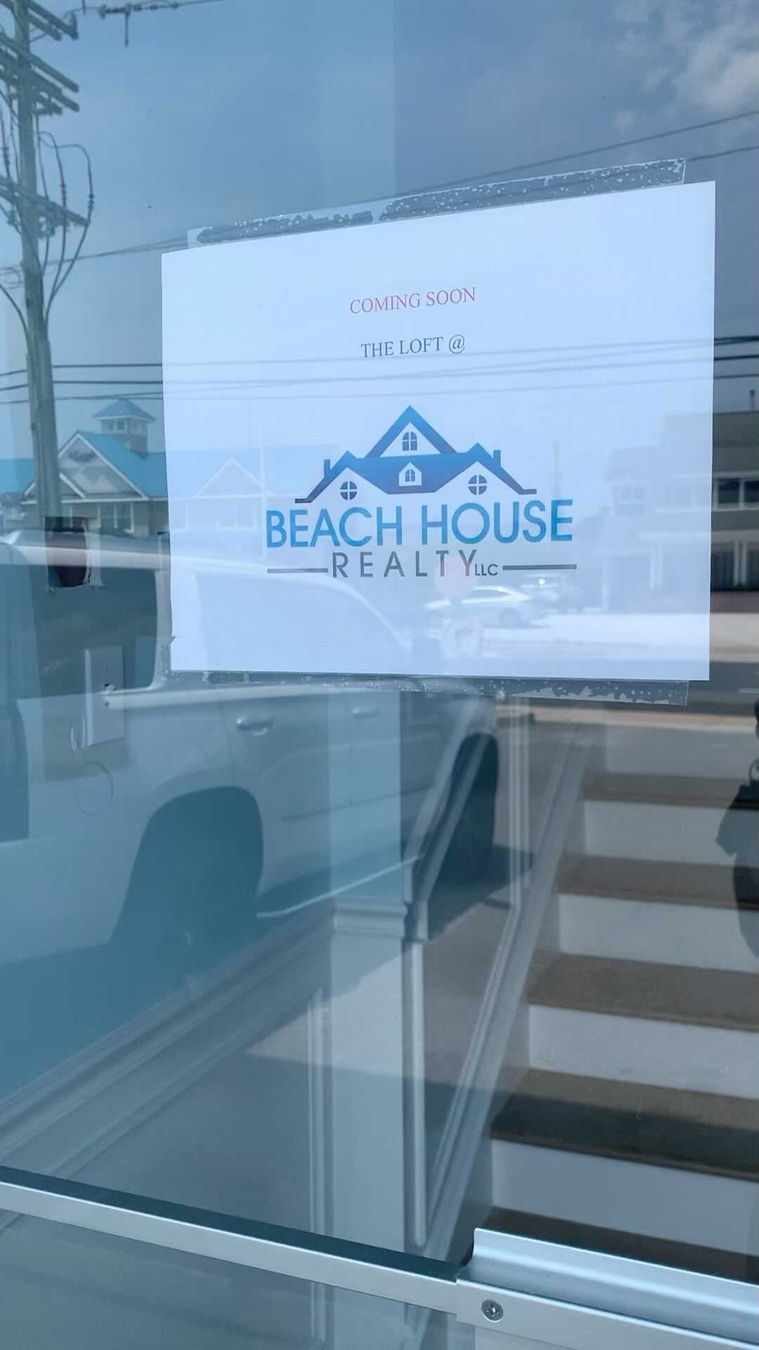COMING SOON!! The Loft  Beach House Realty!! 

Just another reason why I love wh...